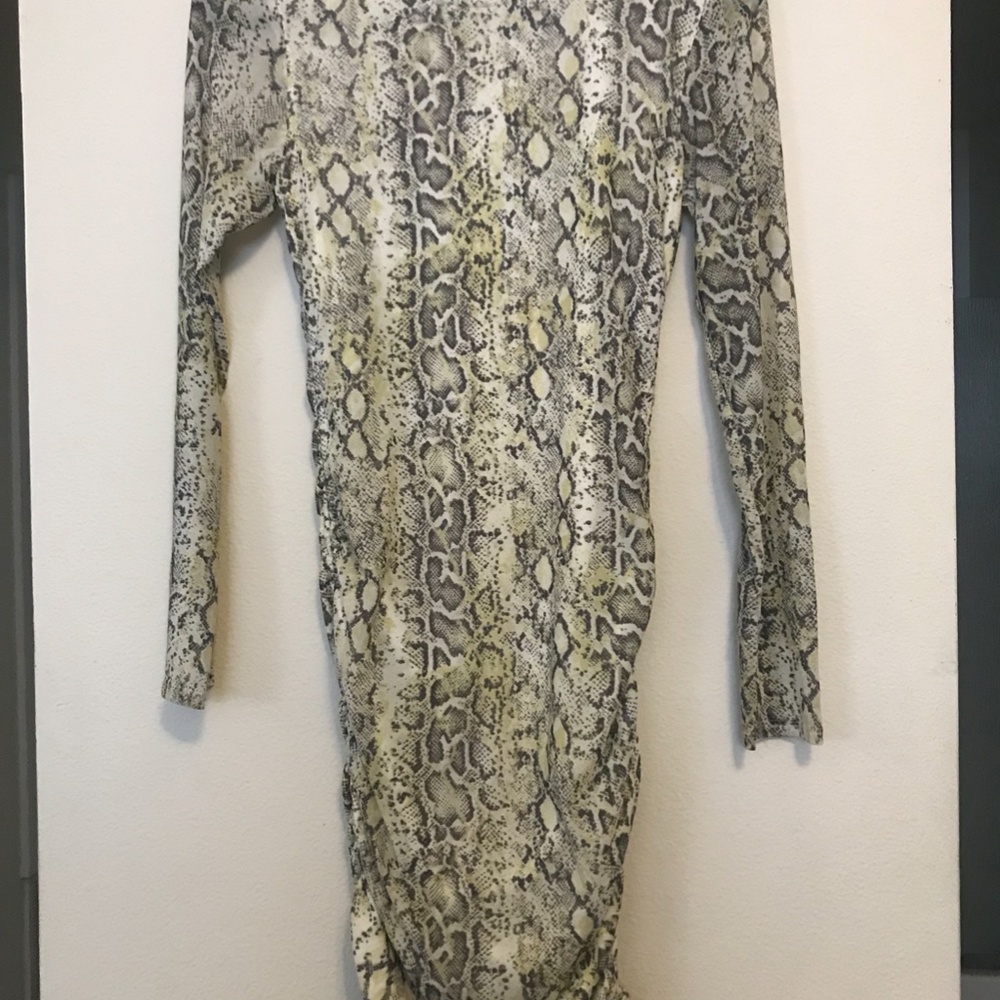 yes - Picture 14 of 16